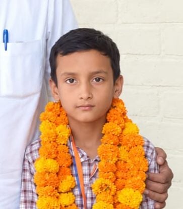 Balrampur News: प्रदेश योगासन प्रतियोगिता में प्रतिभा दिखाएगा उस्मानी कॉलेज का आनंद