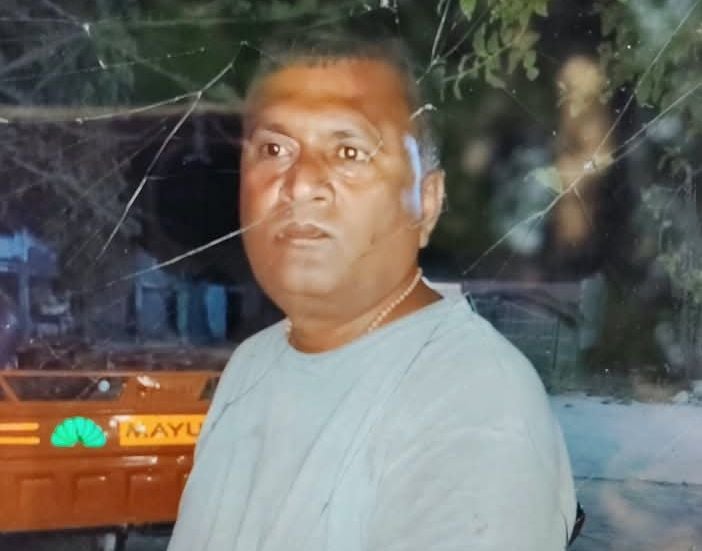 Amethi News: खड़ी बस में घुसा तेज रफ्तार ट्रक, दो चालकों की मौत