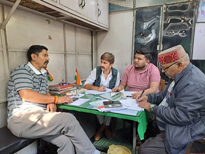 रामपुर में ऑटो ऑपरेटर यूनियन की चुनावी प्रक्रिया हुई शुरू। संवाद