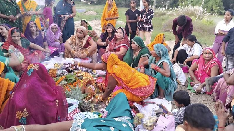 Jaunpur News: लेखपालों का 17 अक्तूबर से कार्य बहिष्कार का एलान