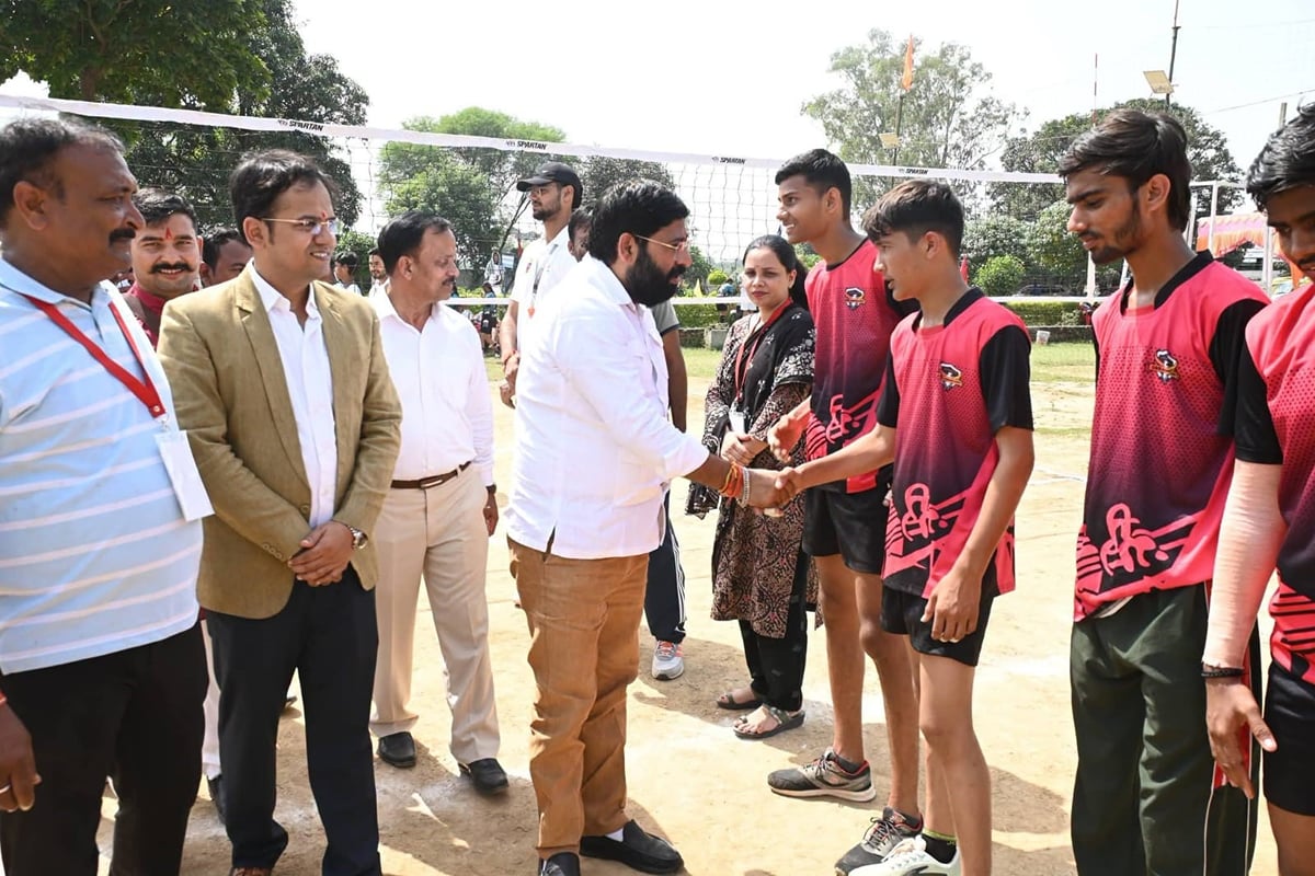 Bulandshahar News: पहले दिन आचार्यकुलम हरिद्वार ने तीन मुकाबले जीते