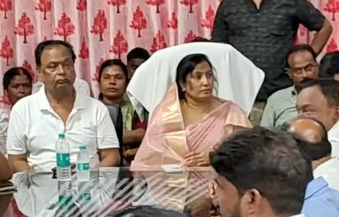Direct contest between JMM and BJP in Giridih by-election; Jairam Mahto could play spoiler.