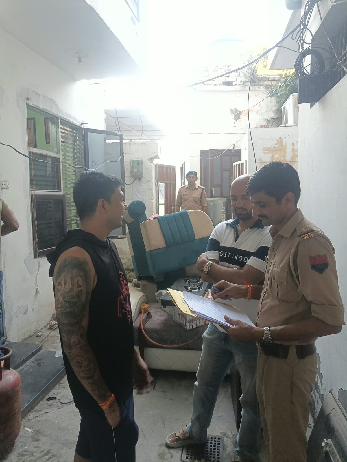 Shamli News: अंकित हत्याकांड के वांछित तीन आरोपियों की संपत्ति कुर्क