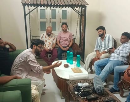 शरजील इमाम अंतरिम जमानत पर अपने गांव पहुंचे।