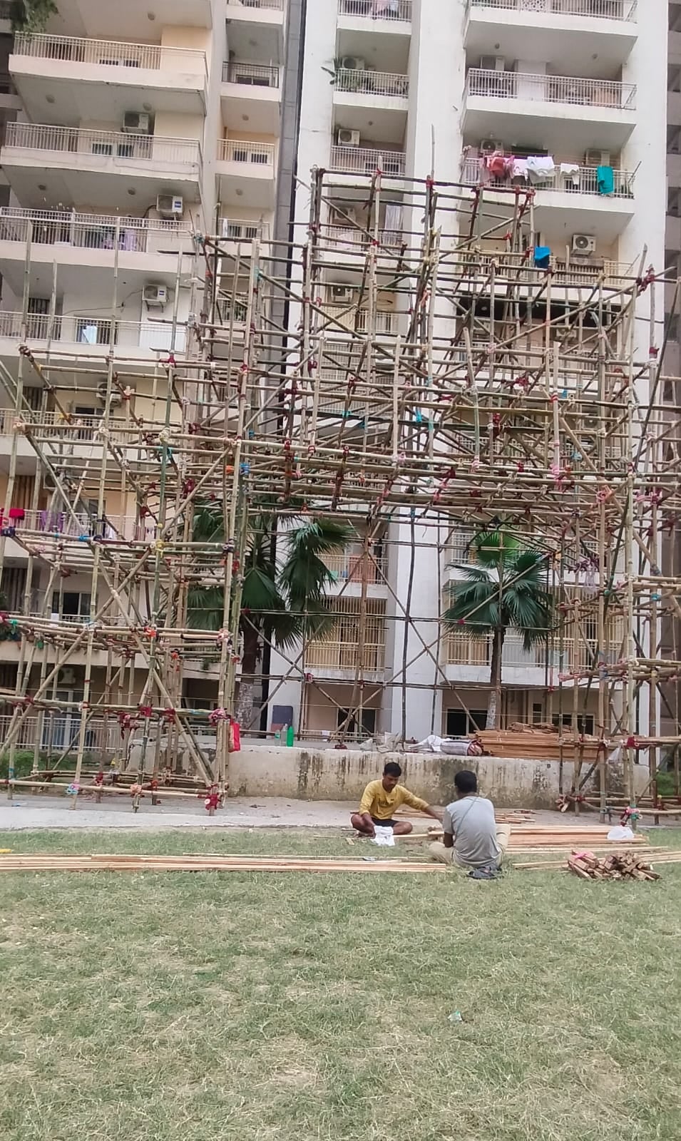 Noida News: अजनारा होम्स में दुर्गा पूजा 17 से
