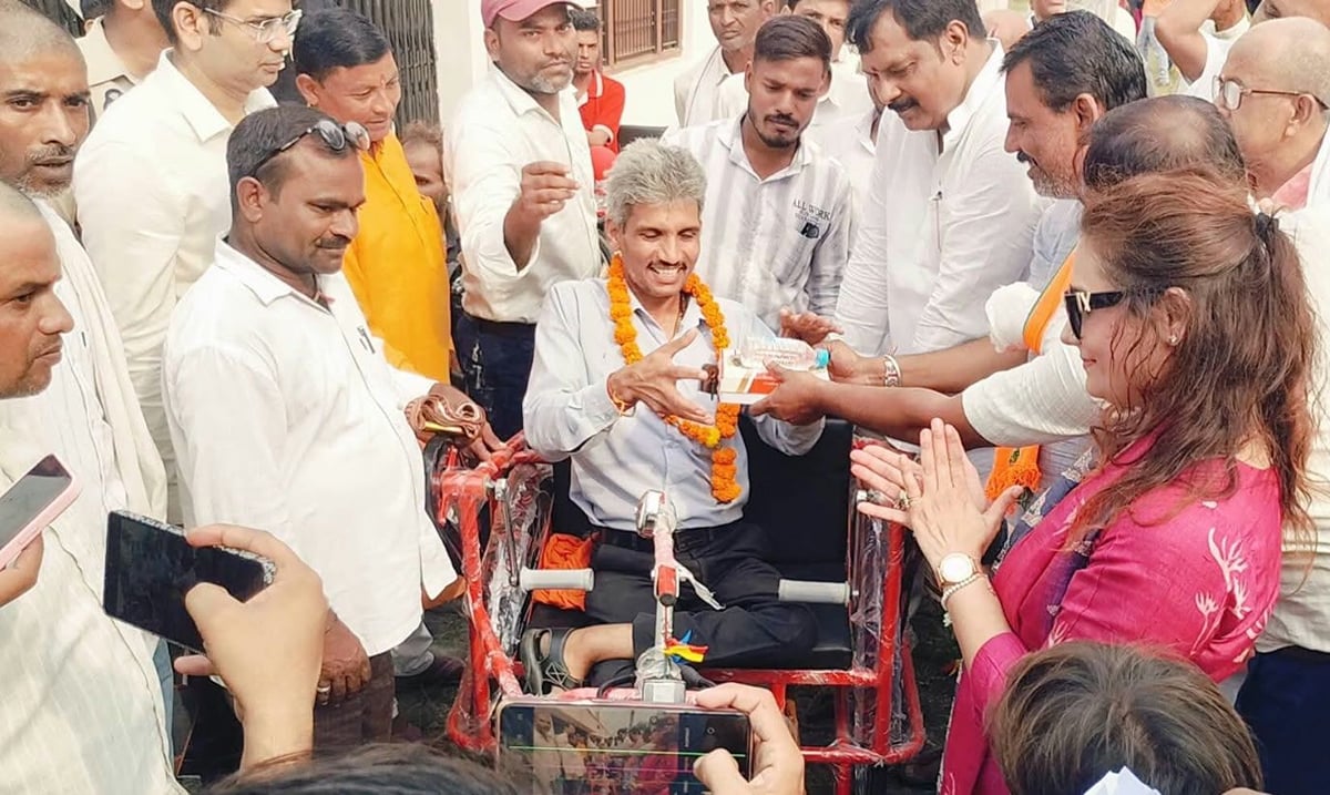 Gonda News: गर्भवती की गोद भराई व शिशुओं का हुआ अन्नप्राशन