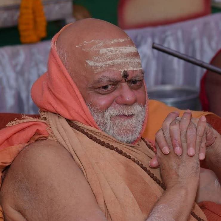 भारत के हिंदू राष्ट्र बनने में संदेह नहीं : पुरी शंकराचार्य