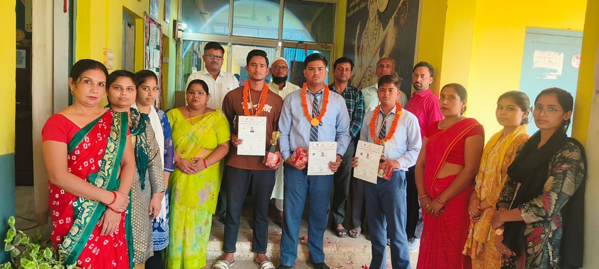 Meerut News: राष्ट्रीय चैंपियनशिप में कालंद के छात्रों ने जीते पदक