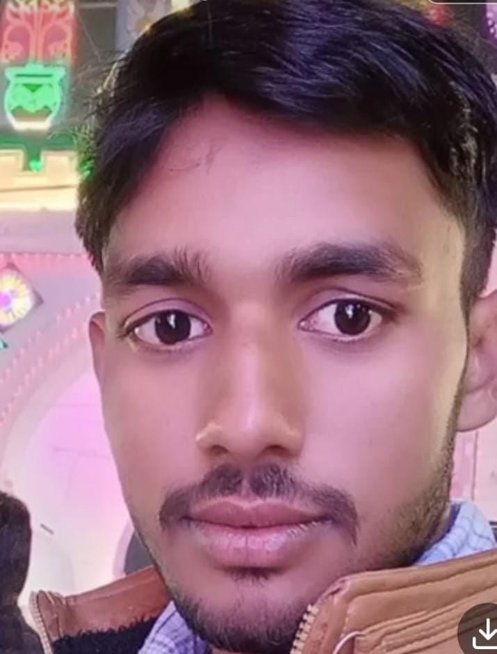 Hathras News: बोलेरो-ट्रैक्टर की भिड़ंत में युवक की मौत