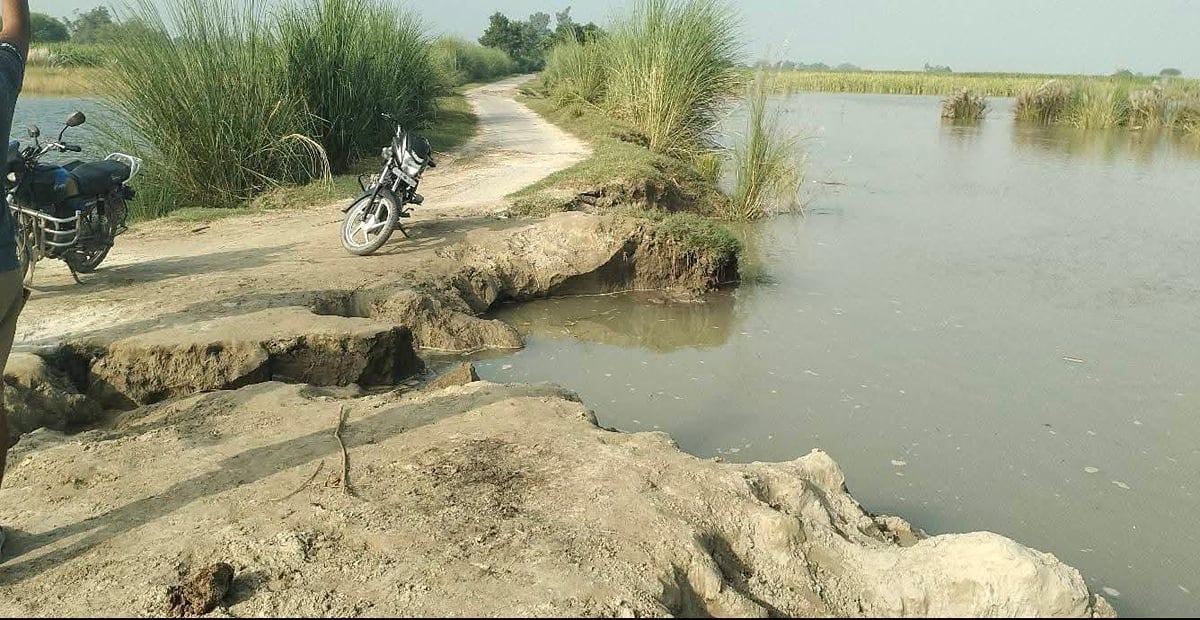 Deoria News: सरयू जलस्तर घटा, रास्ते नहीं हुए राह के काबिल
