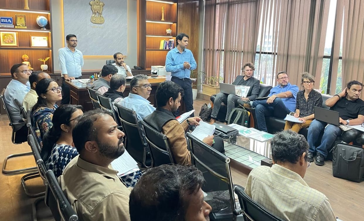 clean city being accelerated biogas plant and ai technology team of foreign experts arrived smart city