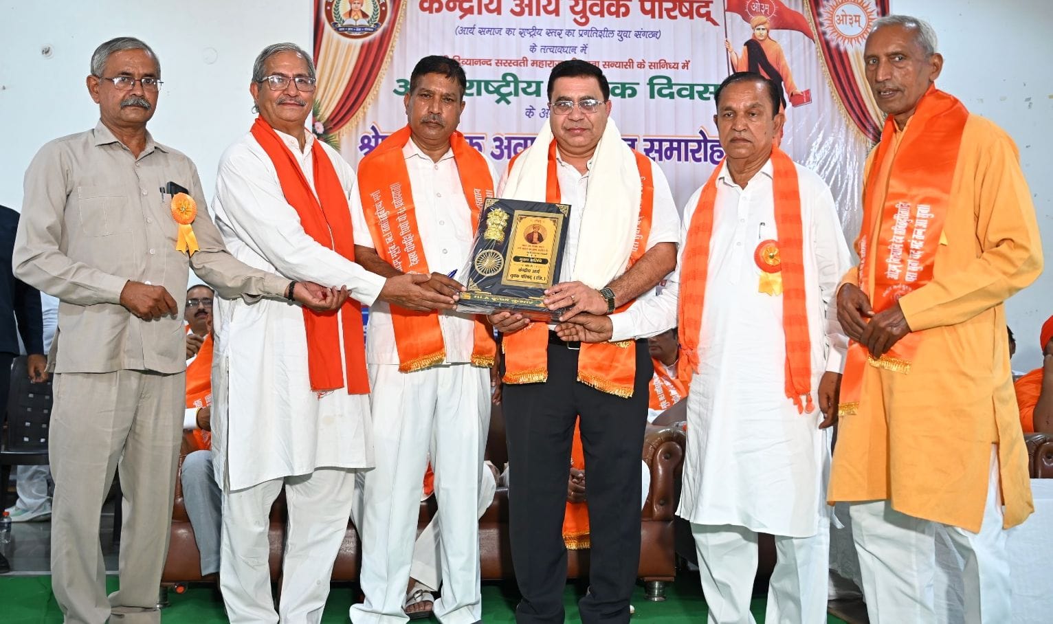 फोटो 05जेएनडी06-प्रांतीय शिक्षक सम्मान समारोह में मुख्यातिथि कुलपति प्रोफेसर डॉ. रामपाल सैनी क