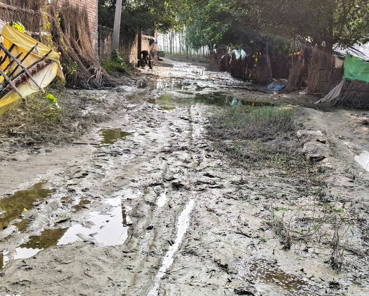 Shahjahanpur News: रामगंगा का भी जलस्तर घटा... बाढ़ प्रभावित गांवों को मिली राहत