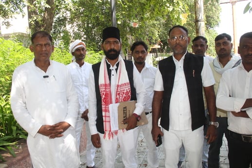 Jhansi News: स्नातक एमएलसी चुनाव में छह और प्रत्याशी मैदान में