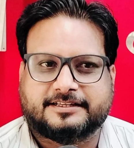 Shahjahanpur News: ऑनलाइन भुगतान लेने से कतरा रहे छोटे कारोबारी