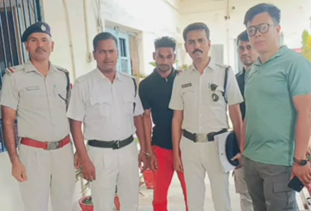 darbhanga junction rpf arrests kolkata murder accused escaped police custody train 13155