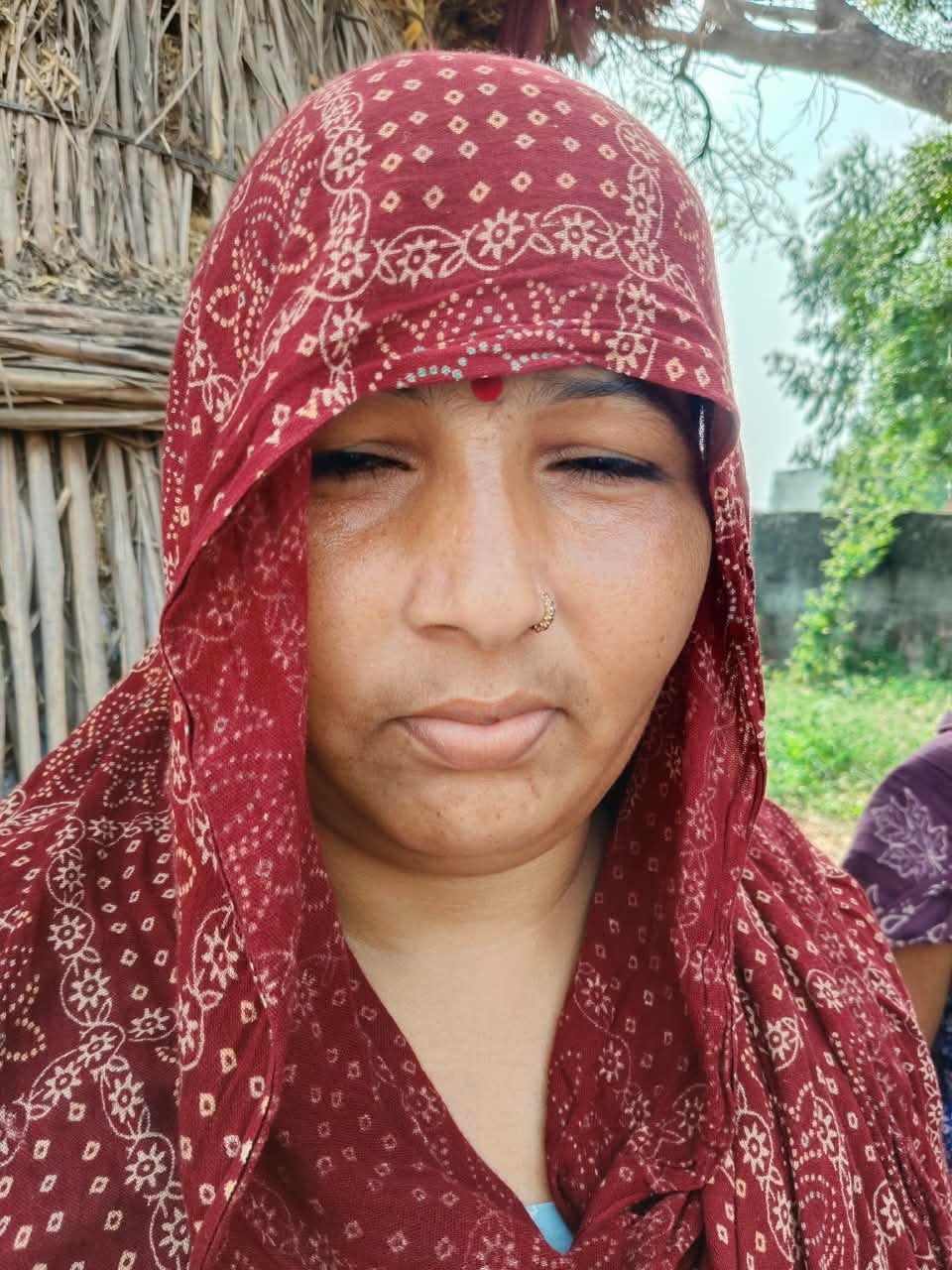Noida News: बुनियादी सुविधाएं के लिए तरस रहे मारहरा के ग्रामीण