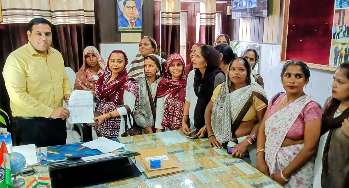 Meerut News: आशा कार्यकर्ताओं का कार्य बहिष्कार का एलान