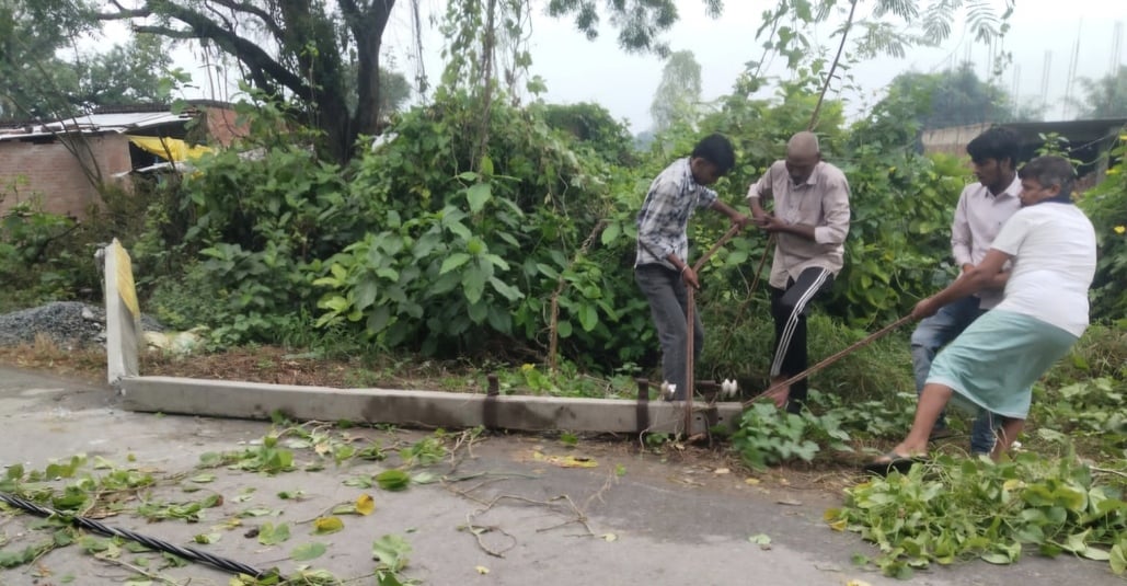 आंधी-बारिश : 24 घंटे बाद भी चार उपकेंद्रों की मेन लाइन ब्रेकडाउन
