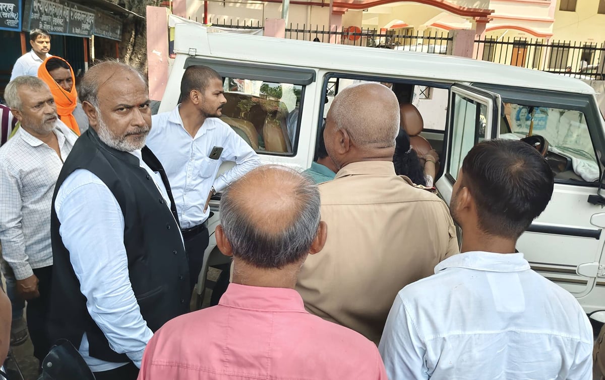 Fatehpur News: जमीन कब्जे के विवाद में अधिवक्ता से मारपीट