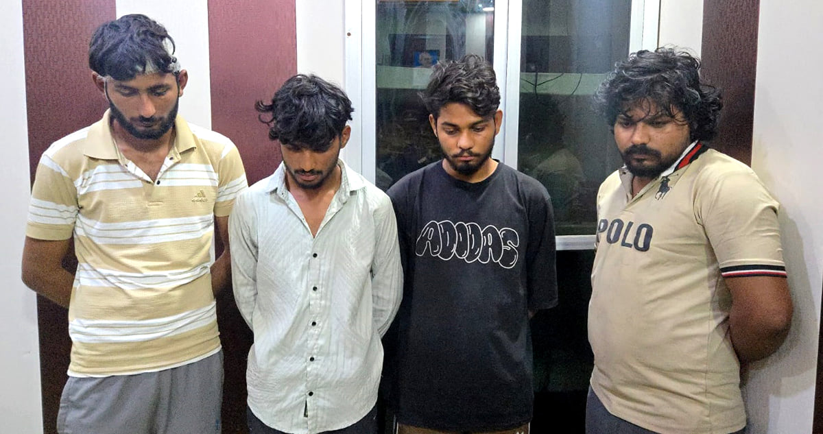 Bulandshahar News: फर्जी फोन- पे एप बनाकर लाखों रुपये की ठगी करने वाले चार गिरफ्तार