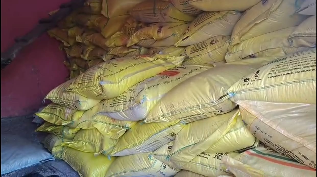 UP: Teams deployed in border districts to curb black marketing of fertilizers