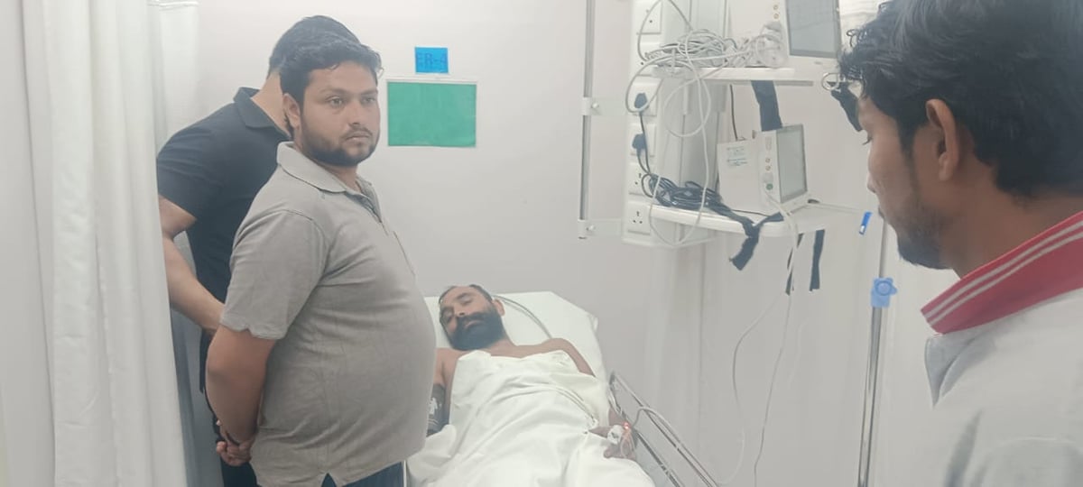 Ghaziabad News: चचेरे भाई ने दोस्त संग मिलकर युवक को मारी गोली, हालत गंभीर