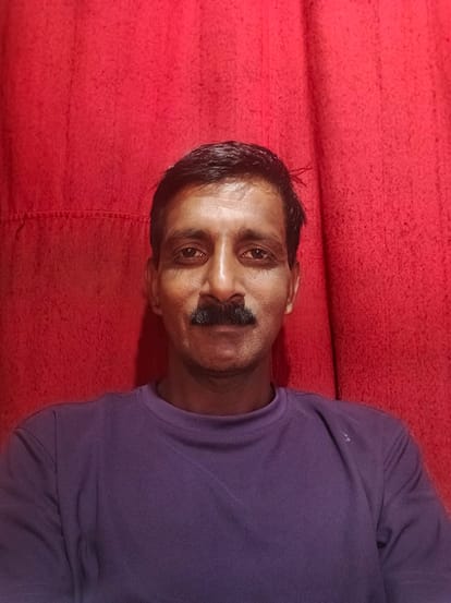 सुरजीत कुमार, चालक।