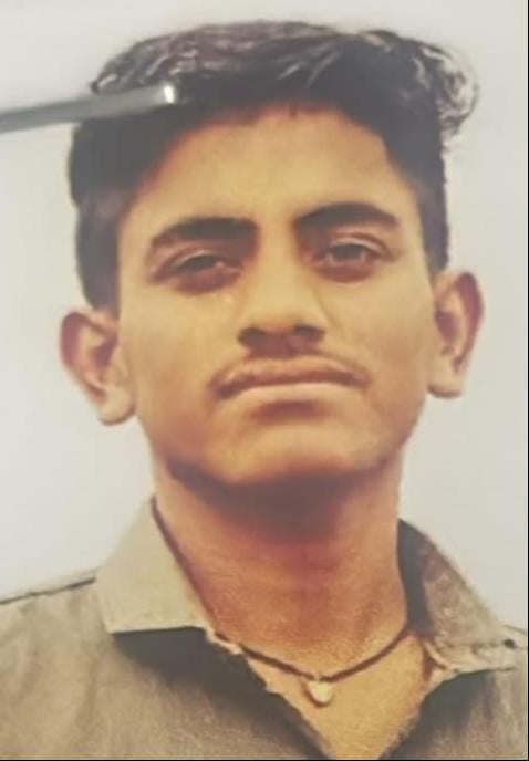 बाढ़ : डूबकर एक की मौत, सात को बचाया