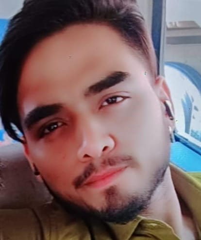 अहरौरा हादसे में मृत बाइक सवार सूरज
