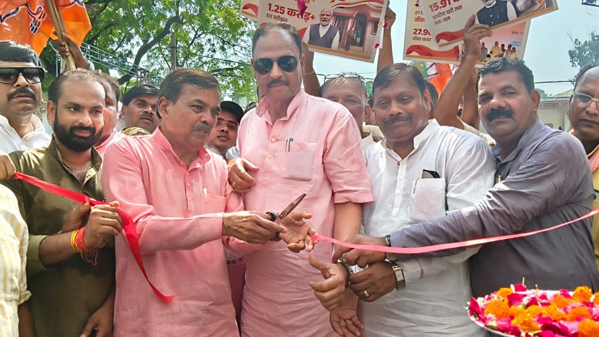 Etah News: भाजपा की सेवा ज्योति यात्रा में गूंजी विकसित भारत की हुंकार