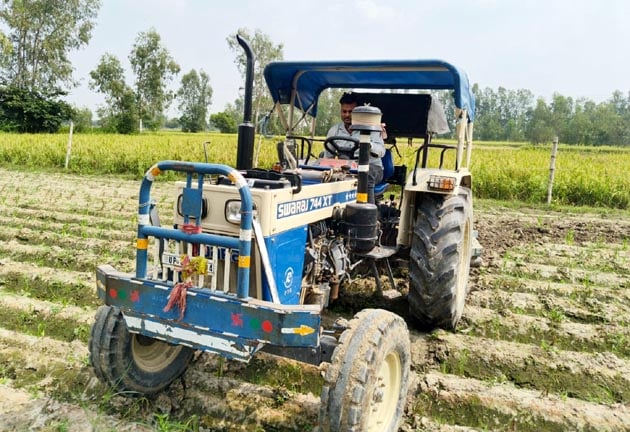 Budaun News: किसानों ने जोत डाली शिमला मिर्च और फूल गोभी की फसल