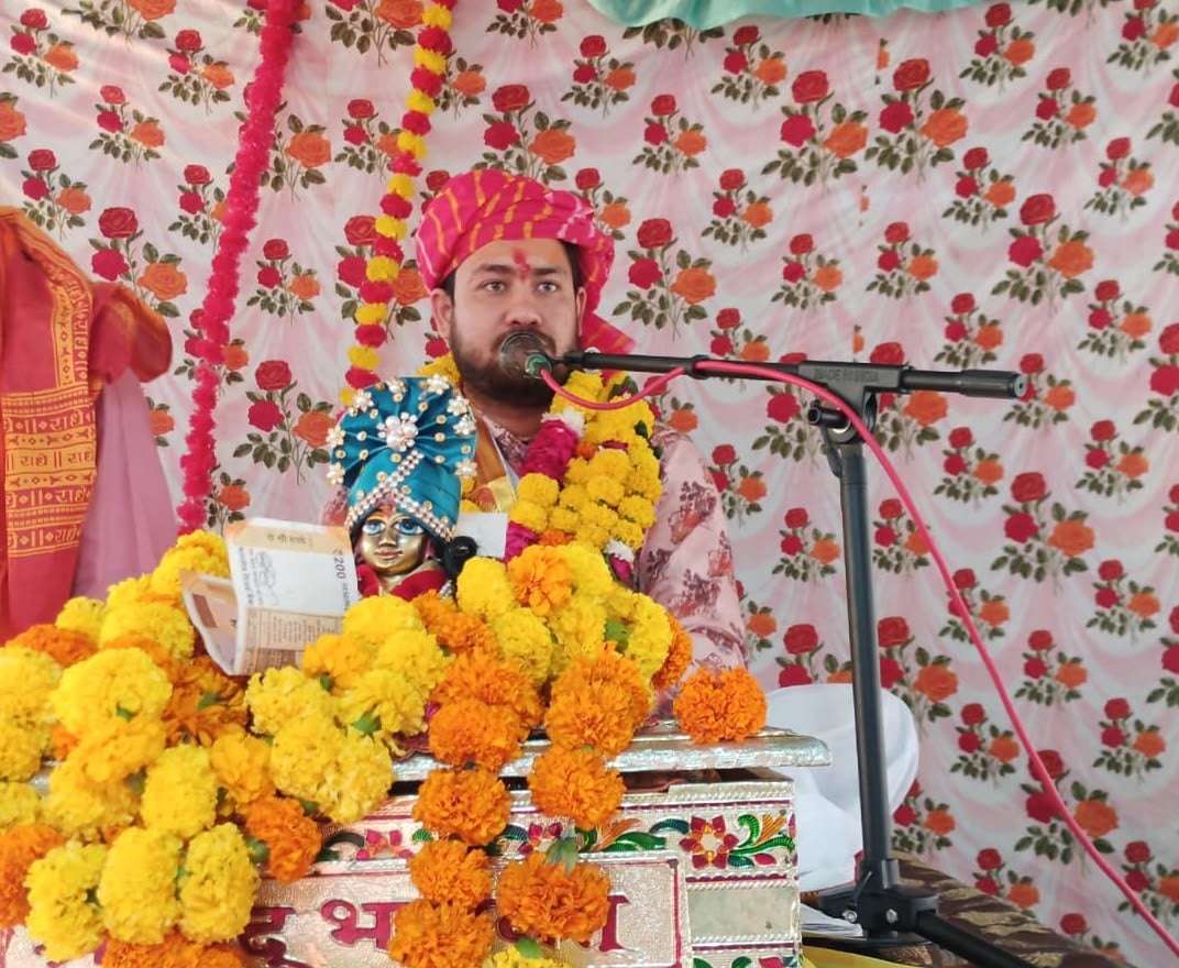 Agra News: बटेश्वर में श्रीमद्भागवत कथा का भंडारा कल