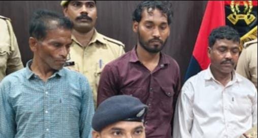गिरफ्तार किए गए मोटर साइकिल चोरी करने के आरोपी।-पुलिस