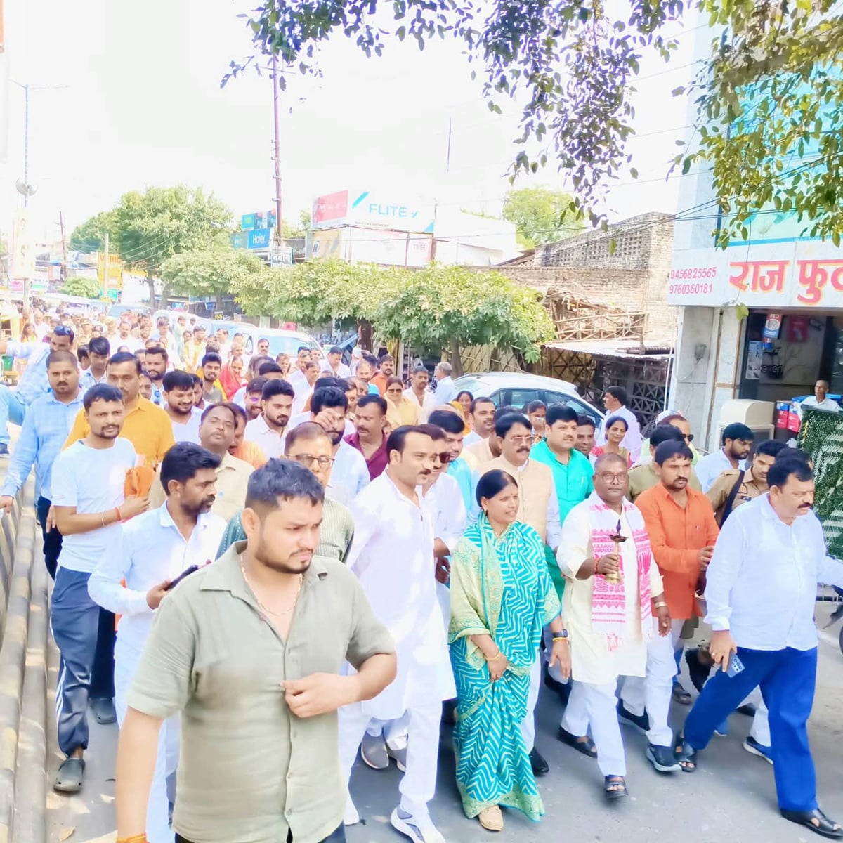 Auraiya News: ज्योति यात्रा निकालकर दिया विकसित भारत का संदेश