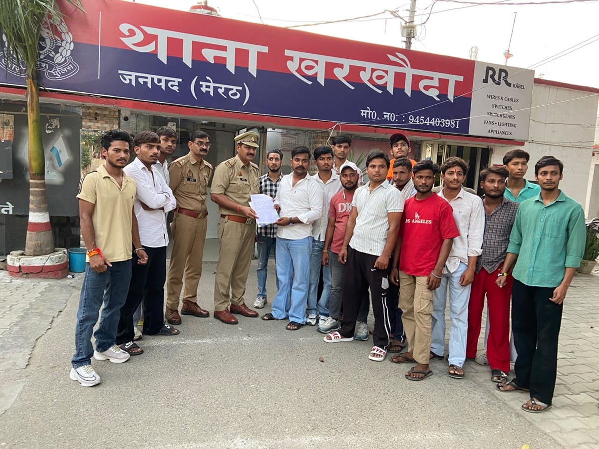 Meerut News: नवरात्र में मांस मदिरा दुकान बंद रखने की मांग