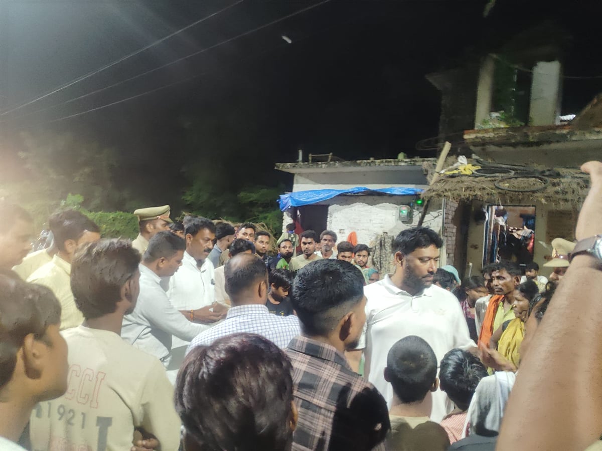 Kaushambi News: ट्रेन से कटने से हुई थी किशोर की मौत