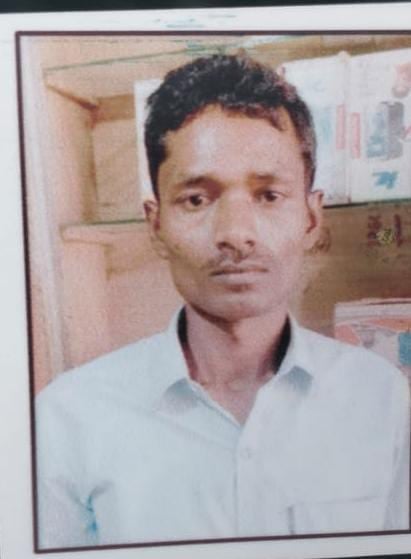 Kaushambi News: बेकाबू कार की टक्कर से डीसीएम चालक और हेल्पर की मौत