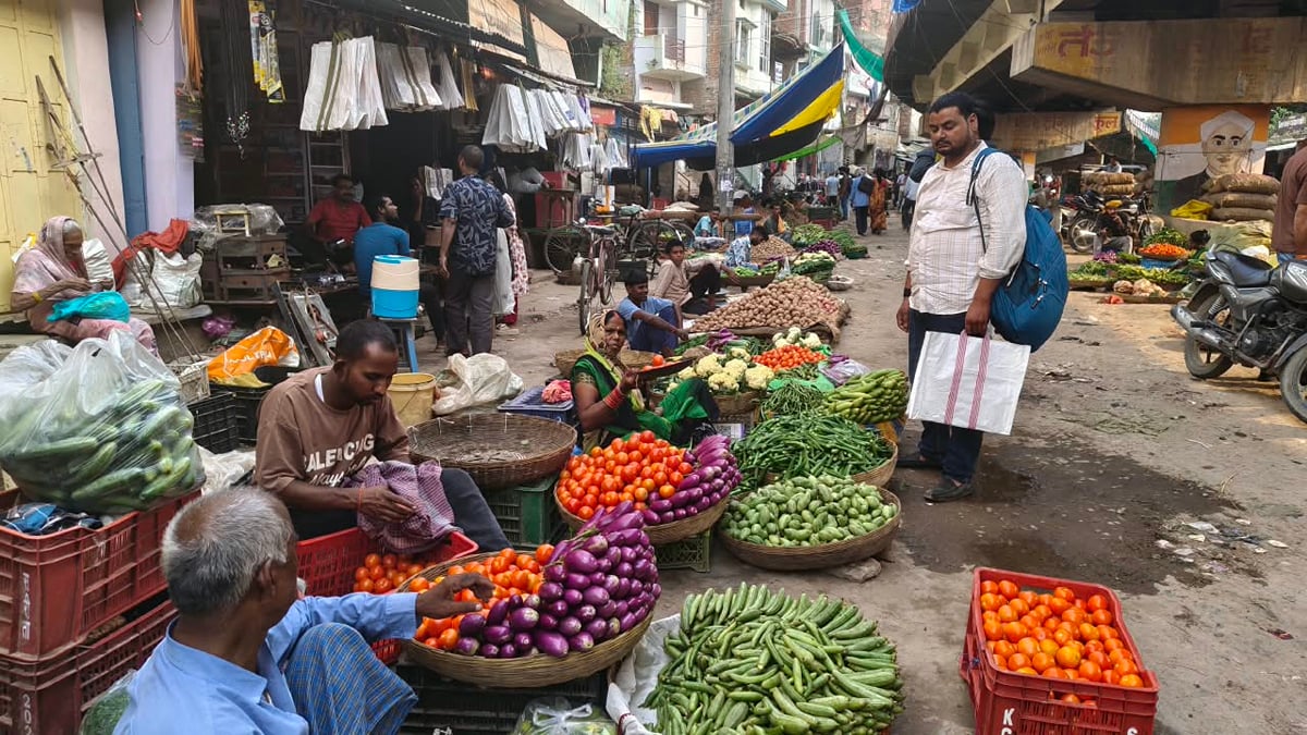 Ballia News: तरोई-नेनुआ-बोड़ा समेत कई सब्जियों के दामों में उछाल