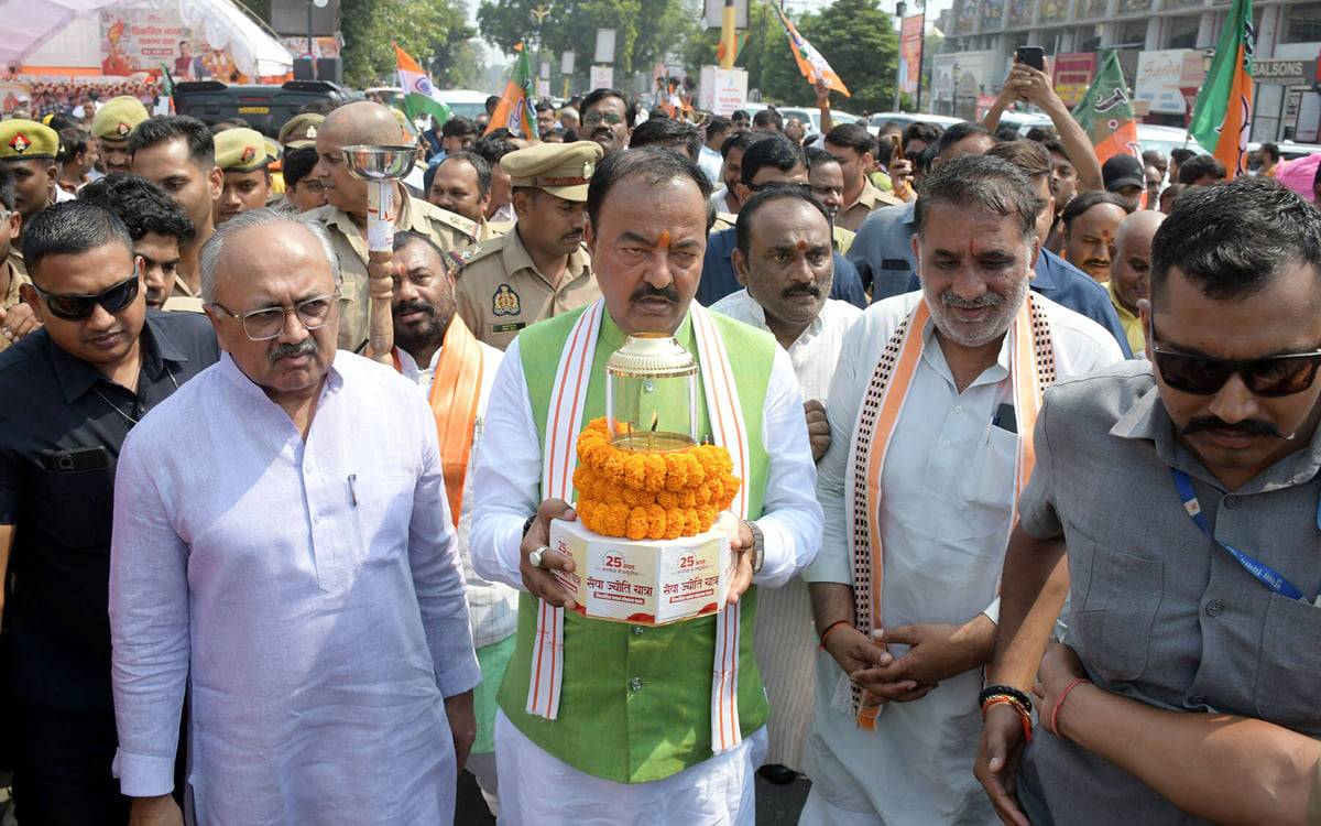 भावी पीढ़ियों को संघर्षों की विरासत नहीं, अवसरों से भरी दुनिया मिलेगी : केशव