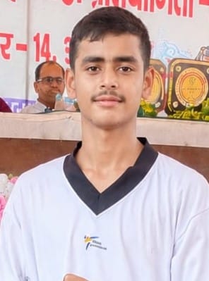 चैतन्य शिखर।