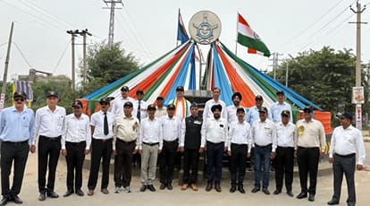 कुरुक्षेत्र। एयर वॉरियर वेलफेयर एसोसिएशन के पूर्व वायु सैनिक एयर फोर्स चौक पर स्थापना दिवस मनात