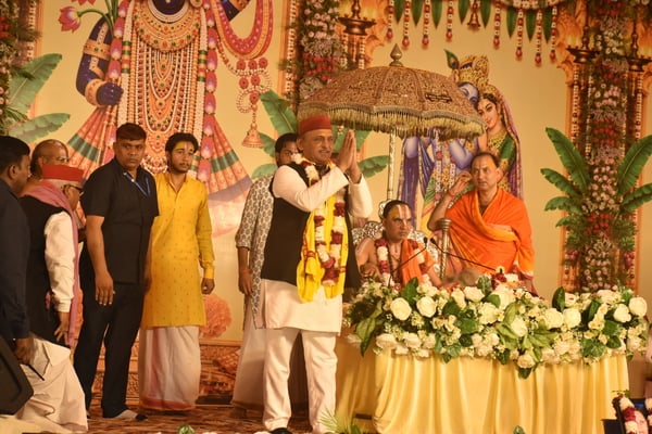 Ayodhya News: चार साल में तीन बार अयोध्या आए अखिलेश, हर बार रामलला से दूरी