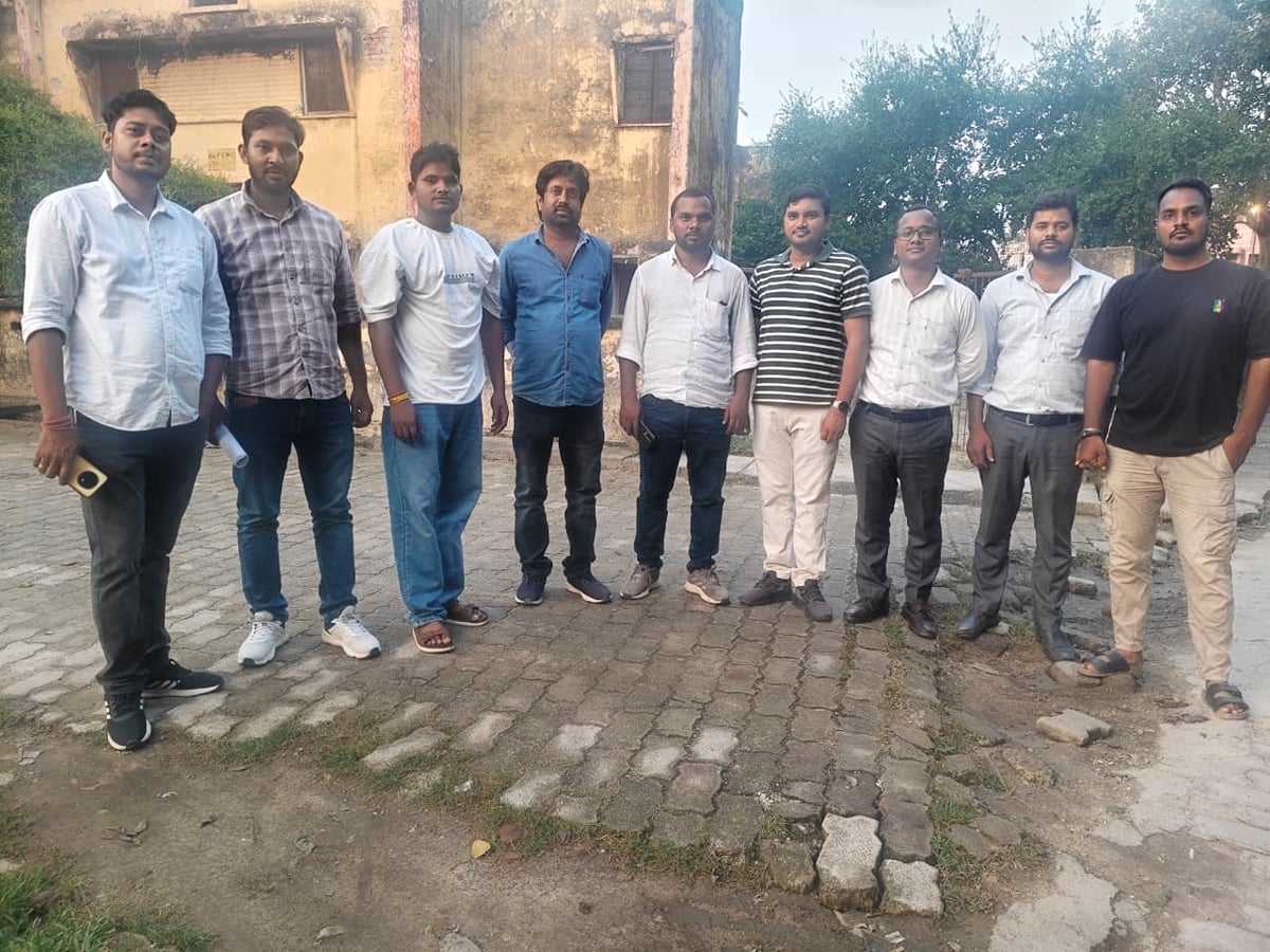 Basti News: लेखपाल नहीं किया ऑनलाइन कार्य...आवेदन लटके
