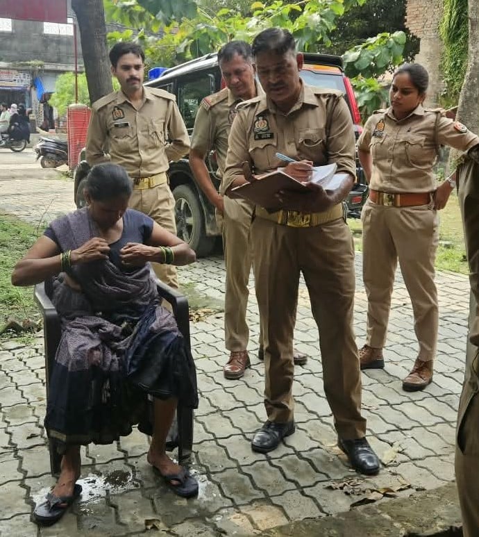 Shahjahanpur News: बहू से झगड़े के बाद तालाब में कूद गई सास, लोगों ने बचाया