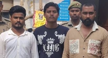 Shahjahanpur News: जन्मदिन पार्टी में मारपीट करने वाले तीन आरोपी गिरफ्तार