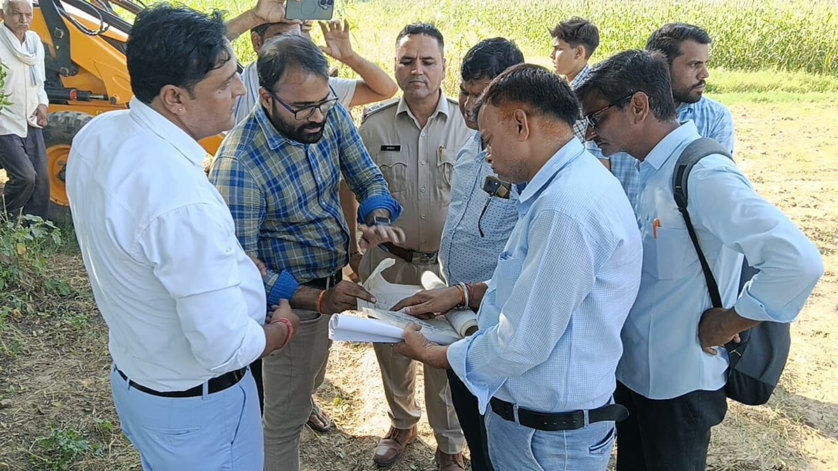 दौसा: कोर्ट के आदेश पर अतिक्रमण हटाने गई टीम, पुराना रिकॉर्ड नहीं मिलने से अधूरी रह गई कार्रवाई; विवाद बरकरार