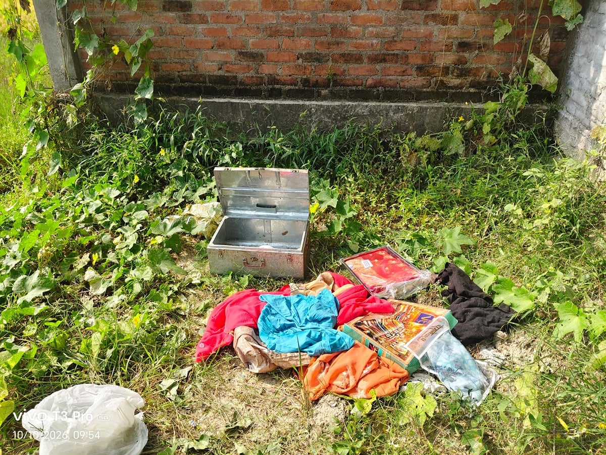 Fatehpur News: चोरों ने तीन जगह चोरी कर चार लाख के जेवर और नकदी की पार