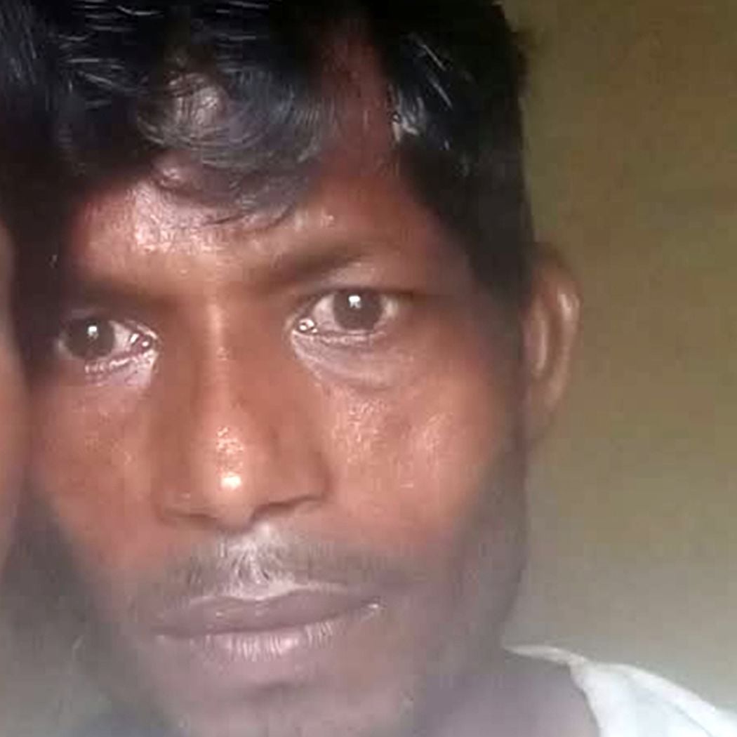 Hardoi News: पत्नी के छोड़कर जाने से परेशान शराब के लती ने फंदा लगाकर दी जान