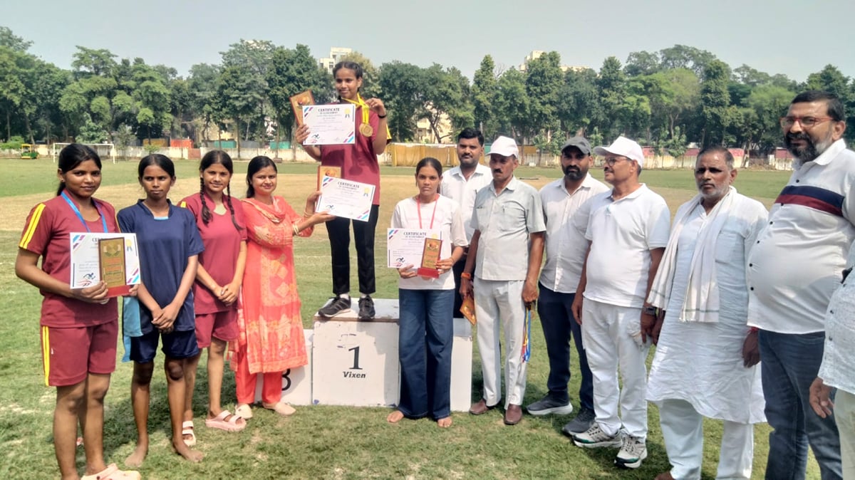 Hamirpur News: प्रतिज्ञा ने जीते तीन गोल्ड मेडल, खूब मिली शाबाशी